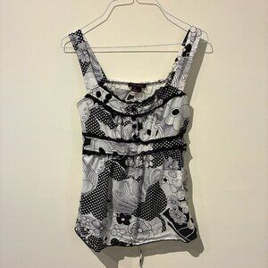TAKARA Black‎ & White Patterned Sleeveless Top - Women's S